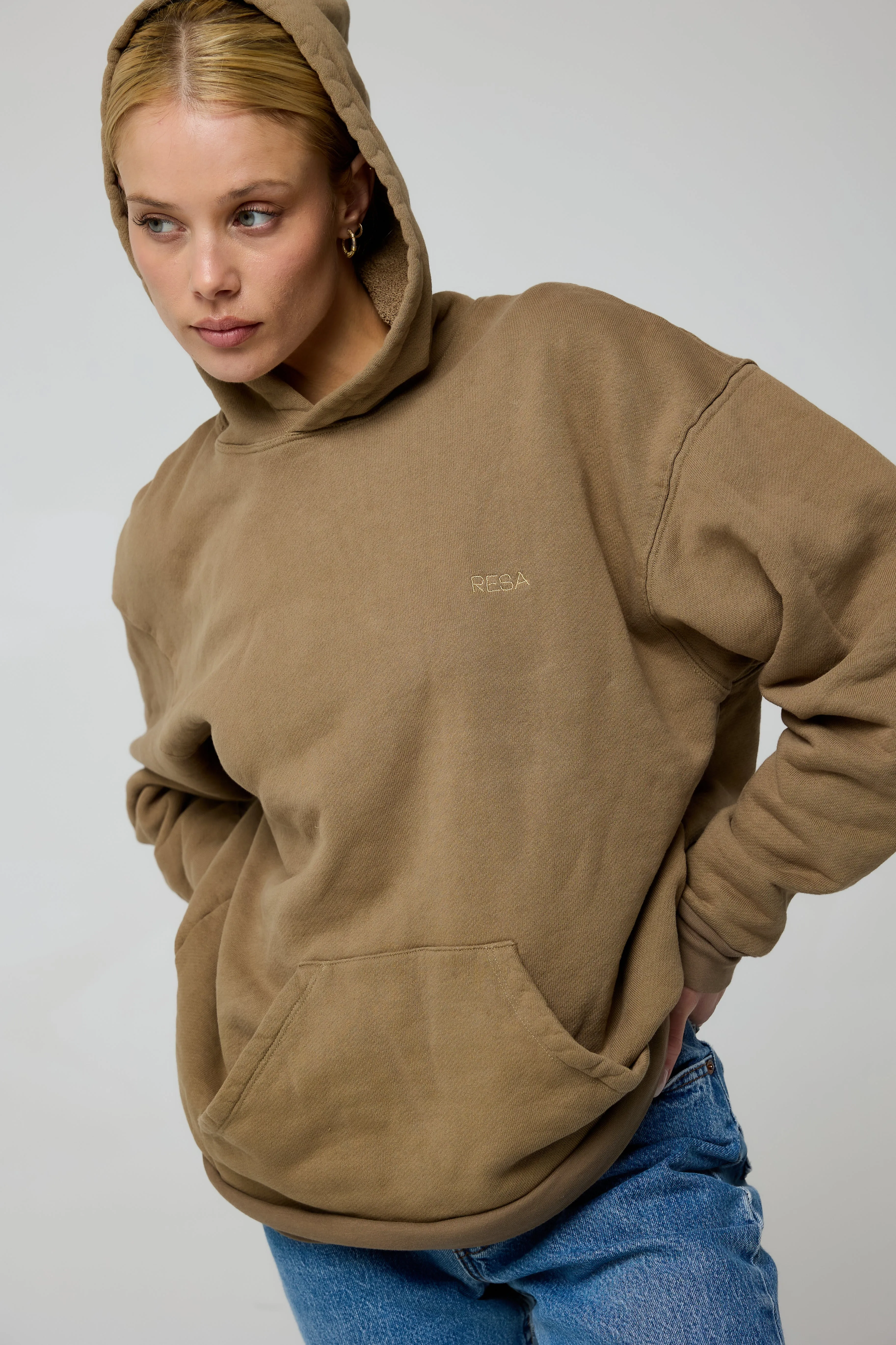 Leo Hoodie in Moss